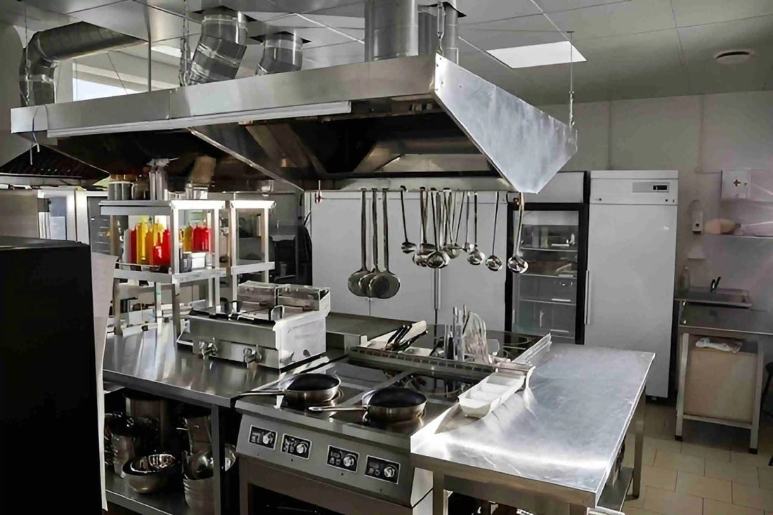 Essential Commercial Kitchen Equipment Guide: Prep Tables, Countertop Appliances & Utility Trolleys