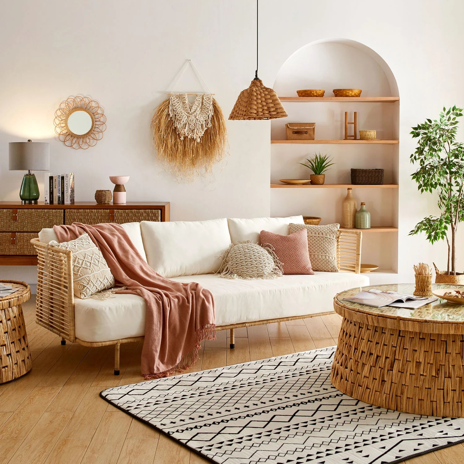 Coastal Cool: Bringing Beachy Vibes into Your Home