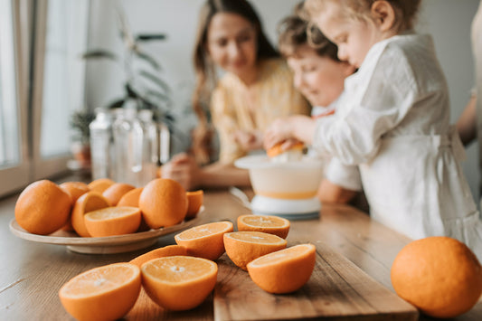 Squeezing the Goodness: Exploring the Benefits of Manual Juicers