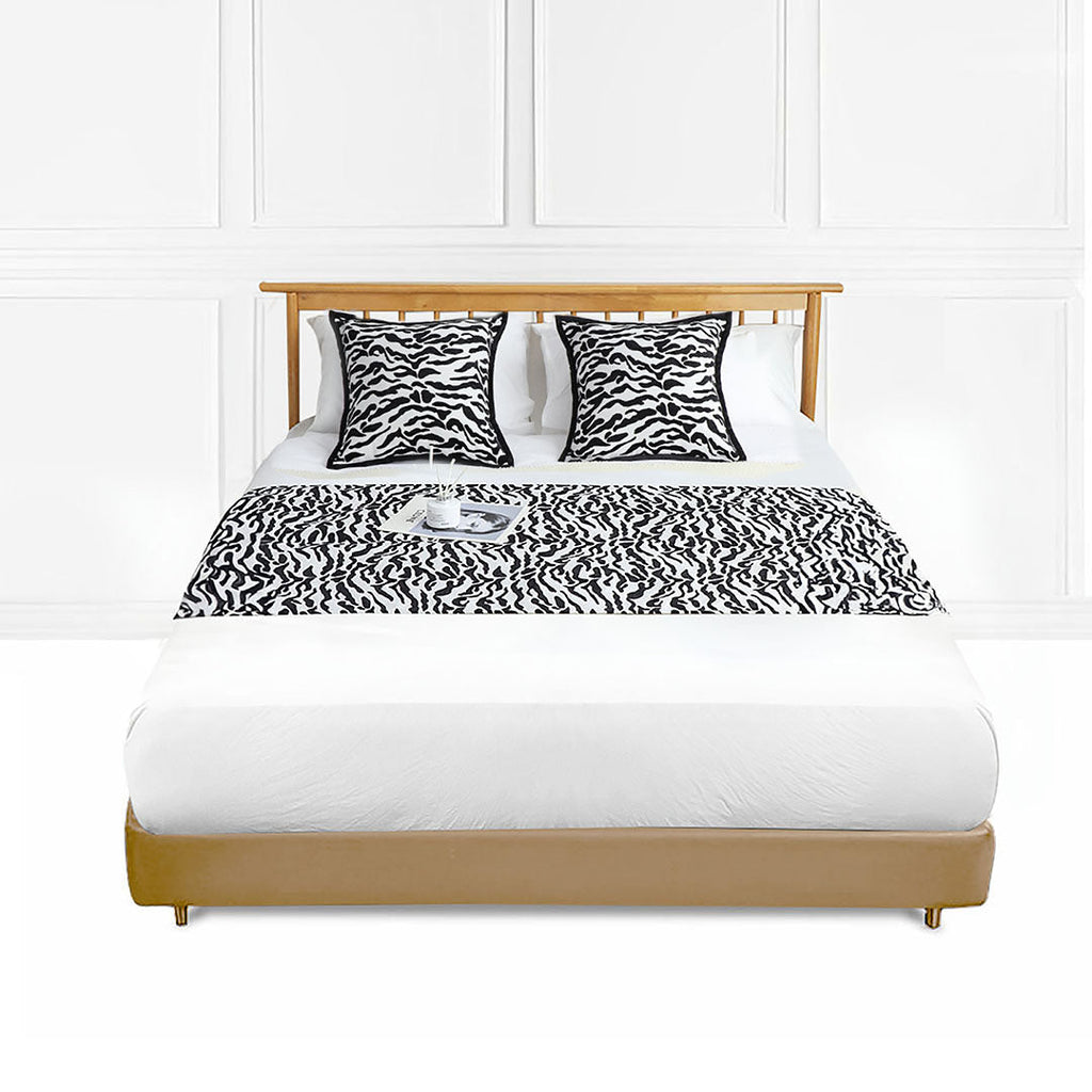 SOGA 1.8m Bed Light Luxury Mottled Bed Banner Vintage Scarf Runner Bedding Tail Pad Flag For Home Hotel Set of 3 $ 211.50
