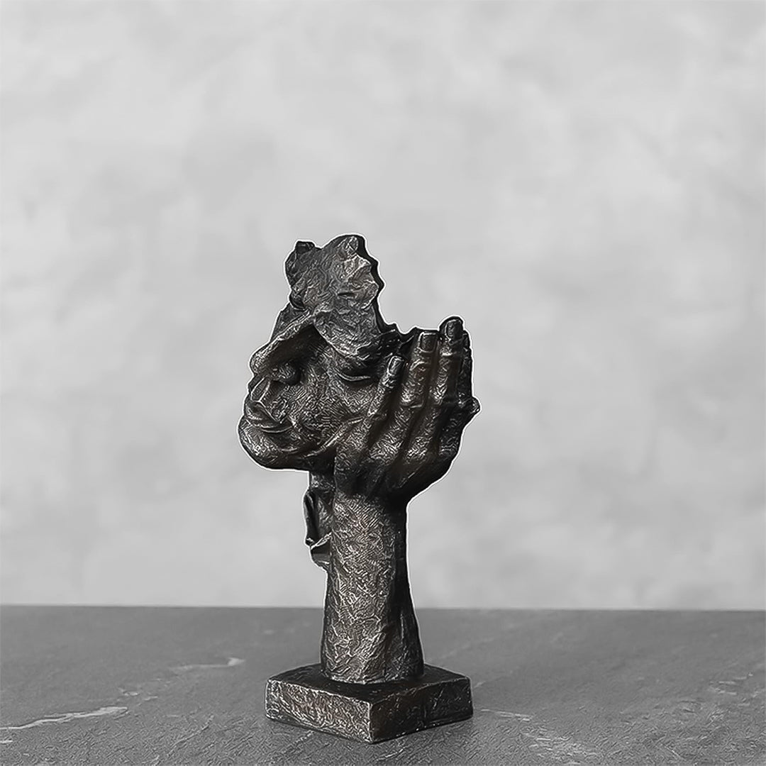 SOGA 29cm Resin Face Sculpture – Abstract Leaning Head Art Decor