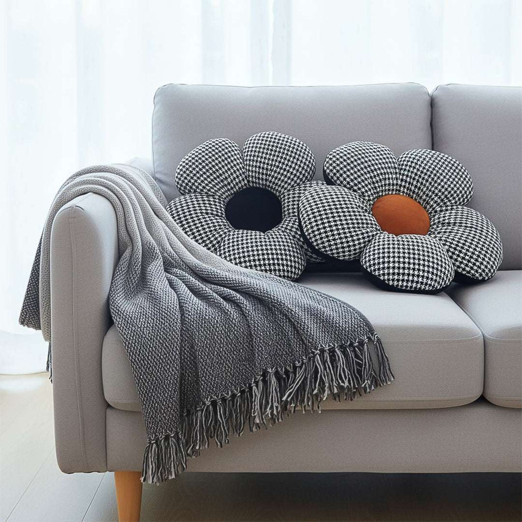 SOGA Home & Living Bundle – Black Flower Floor Pillows & Star Grey Gradient Tassel Blanket $ 149