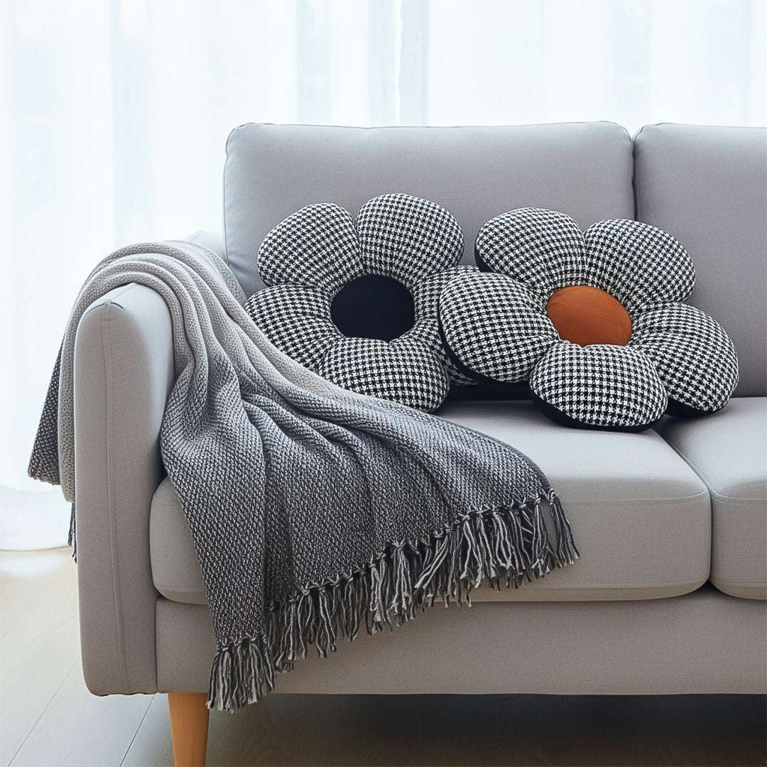 SOGA Home & Living Bundle – Black Flower Floor Pillows & Star Grey Gradient Tassel Blanket $ 149