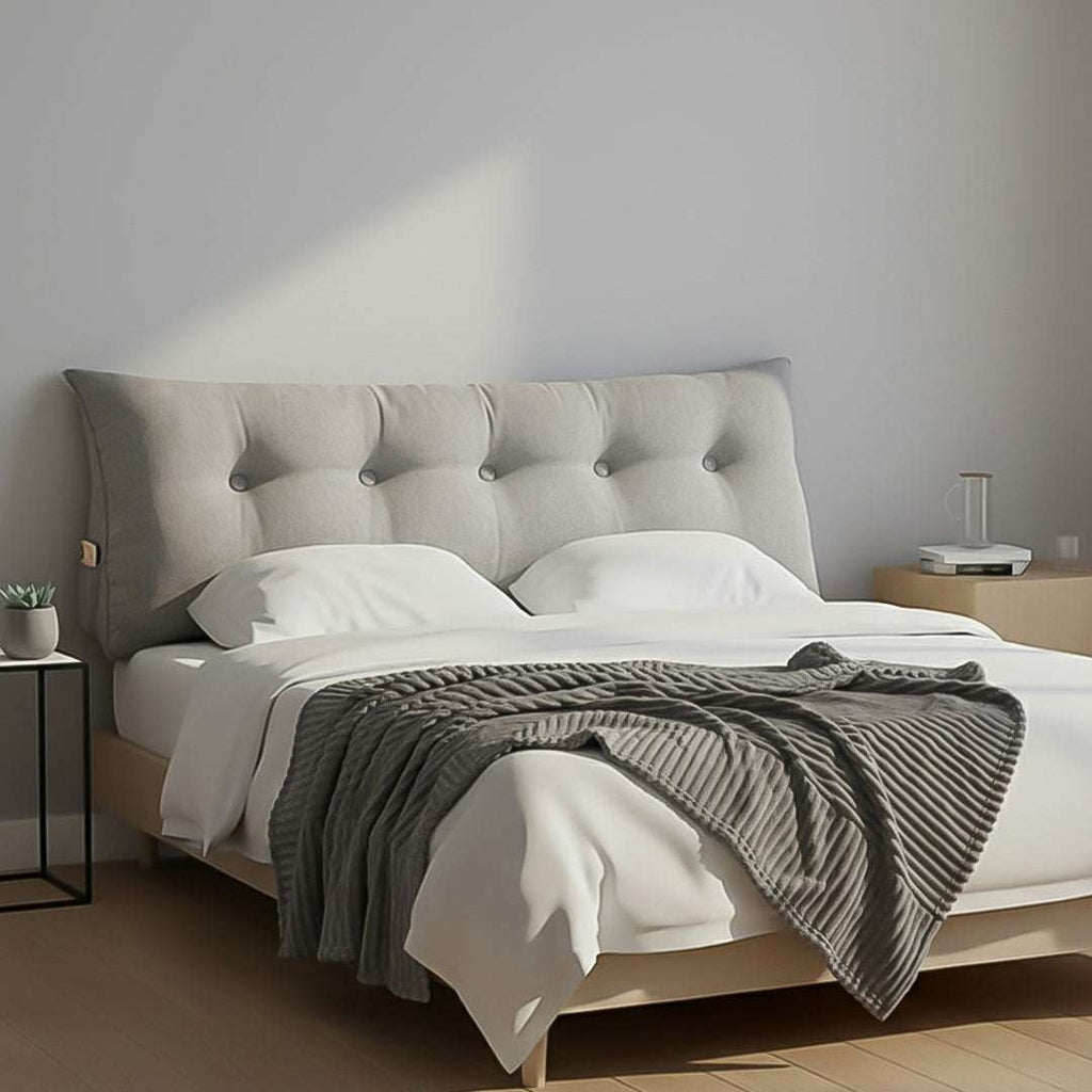 SOGA Home & Living Bundle – Grey Striped Flannel Throw & Silver Triangular Wedge Pillow $ 0