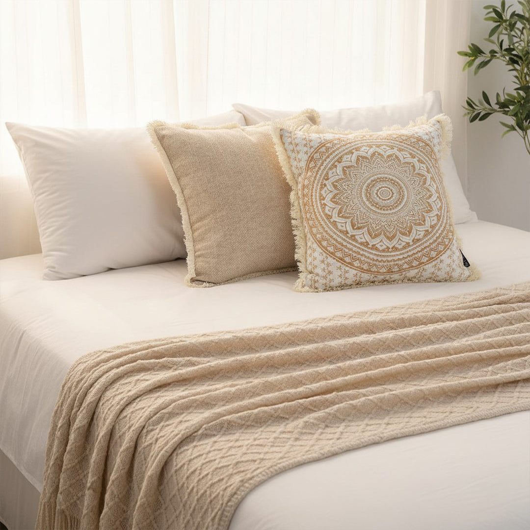 SOGA Home & Living Bundle – Chenille Tassel Pillow, Moon Cotton Pillow & Knitted Blanket