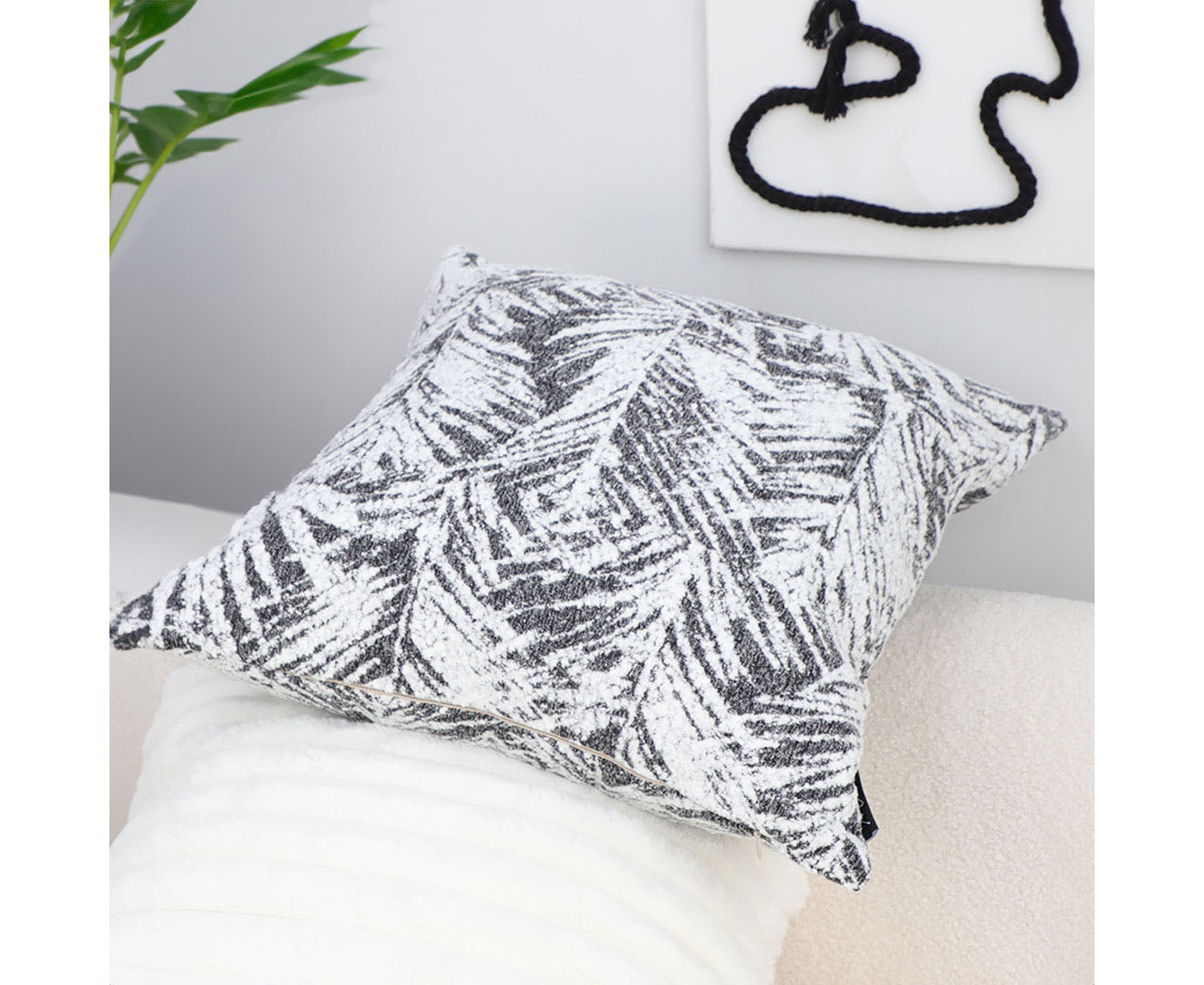 SOGA 50cm Elegant Beige Scrollwork Pattern Black Trim Decorative Throw Pillow