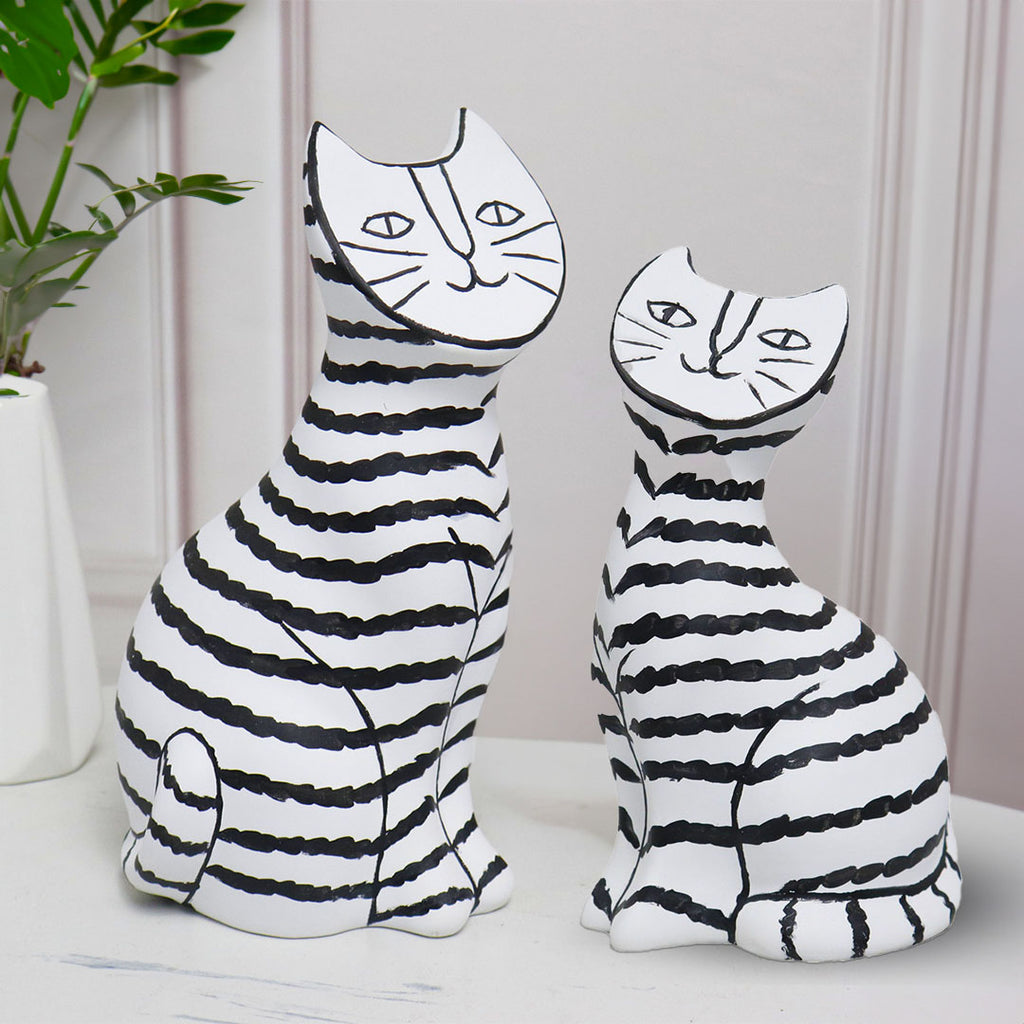 SOGA 22cm and 27cm Black & White Striped Cat Resin Sculptures