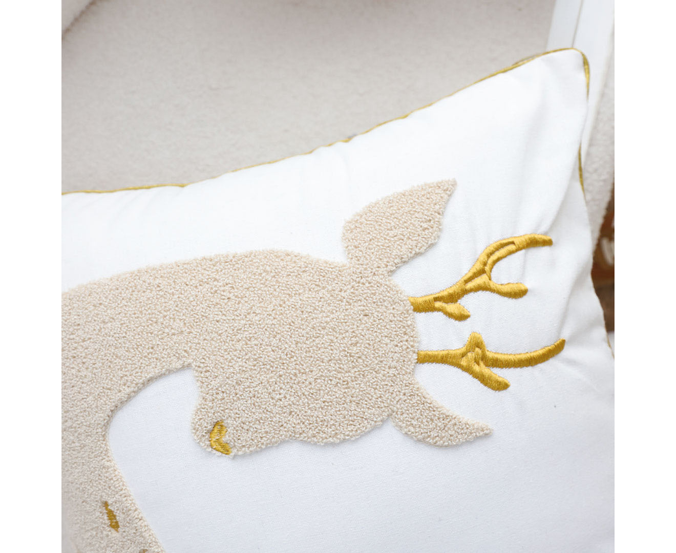 SOGA 45cm Whimsical Beige Reindeer Applique Gold Accent Throw Pillow