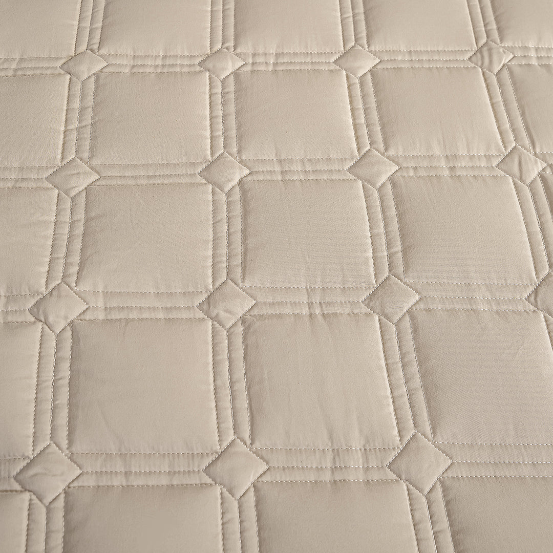 SOGA 2X Beige 153cm Wide Mattress Cover Thick Quilted Stretchable Bed Spread Sheet Protector with Pillow Covers