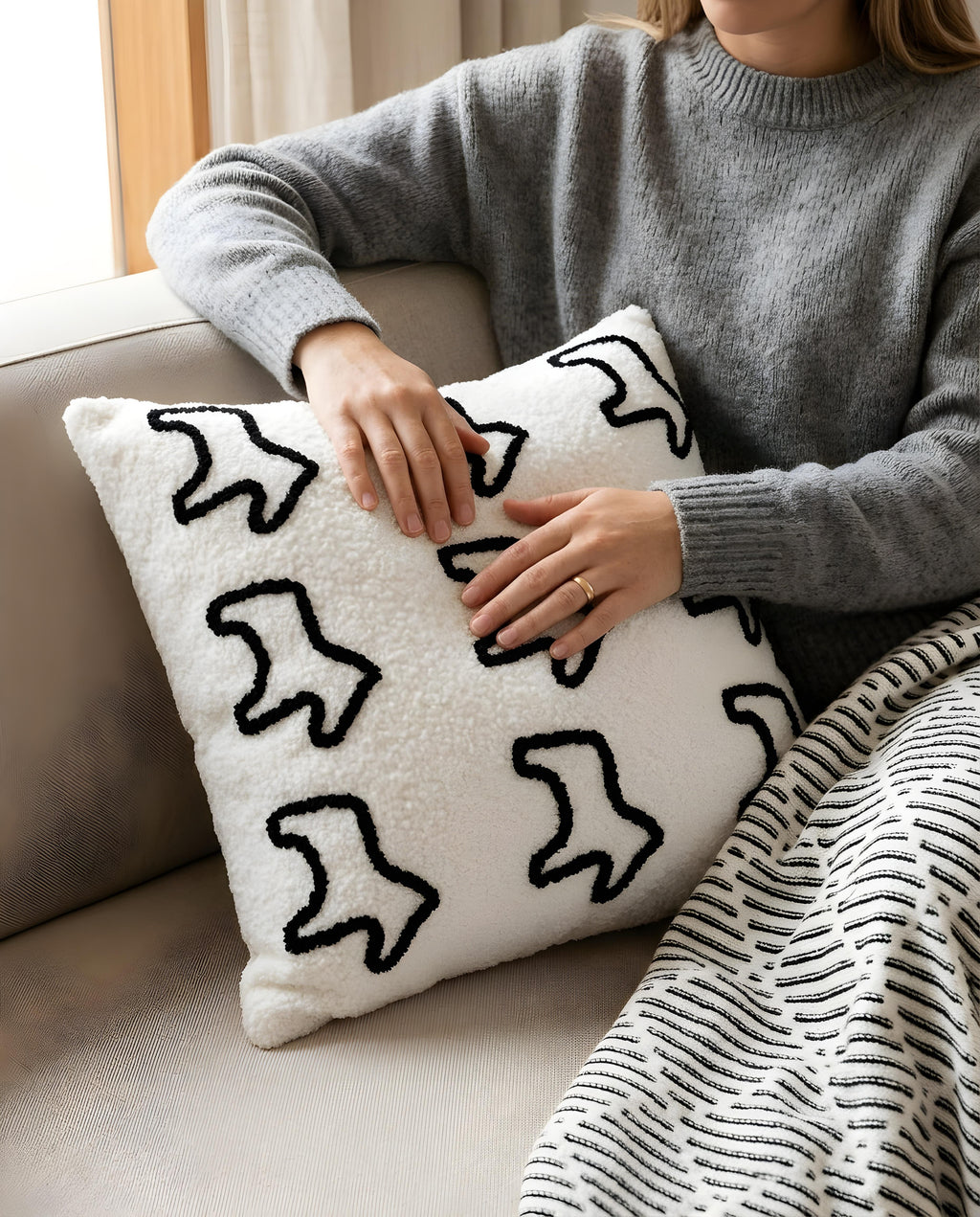 SOGA 2X 45cm Throw Pillow White Teddy Fleece Square Pony Design Decorative Cushion for Living Room